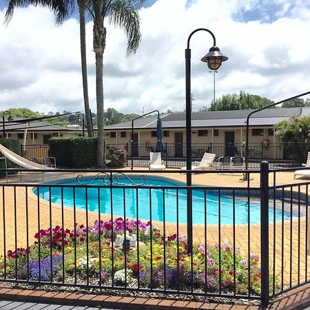 James Street Motor Inn Toowoomba Exterior photo