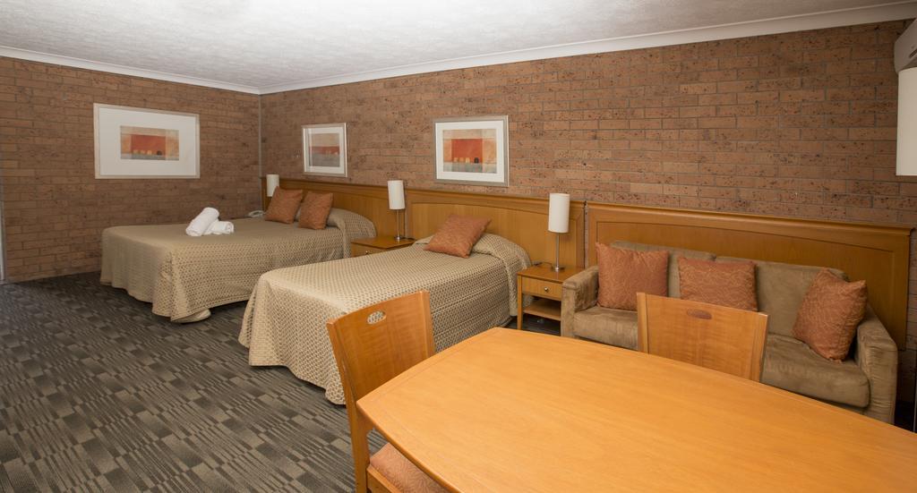 James Street Motor Inn Toowoomba Room photo