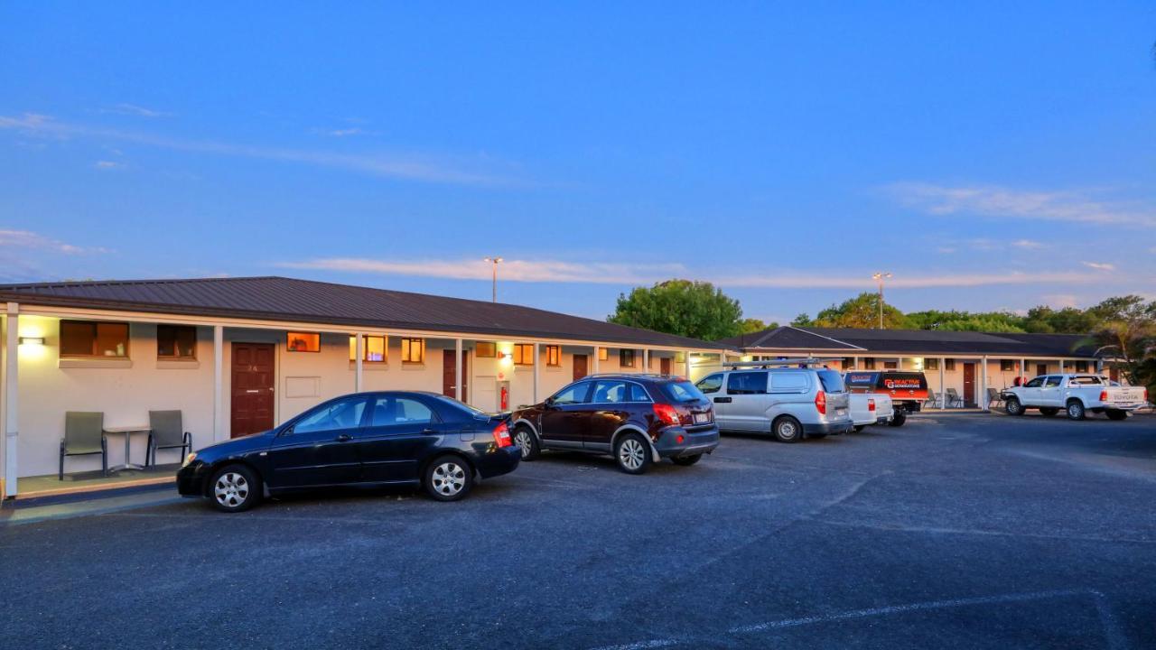 James Street Motor Inn Toowoomba Exterior photo